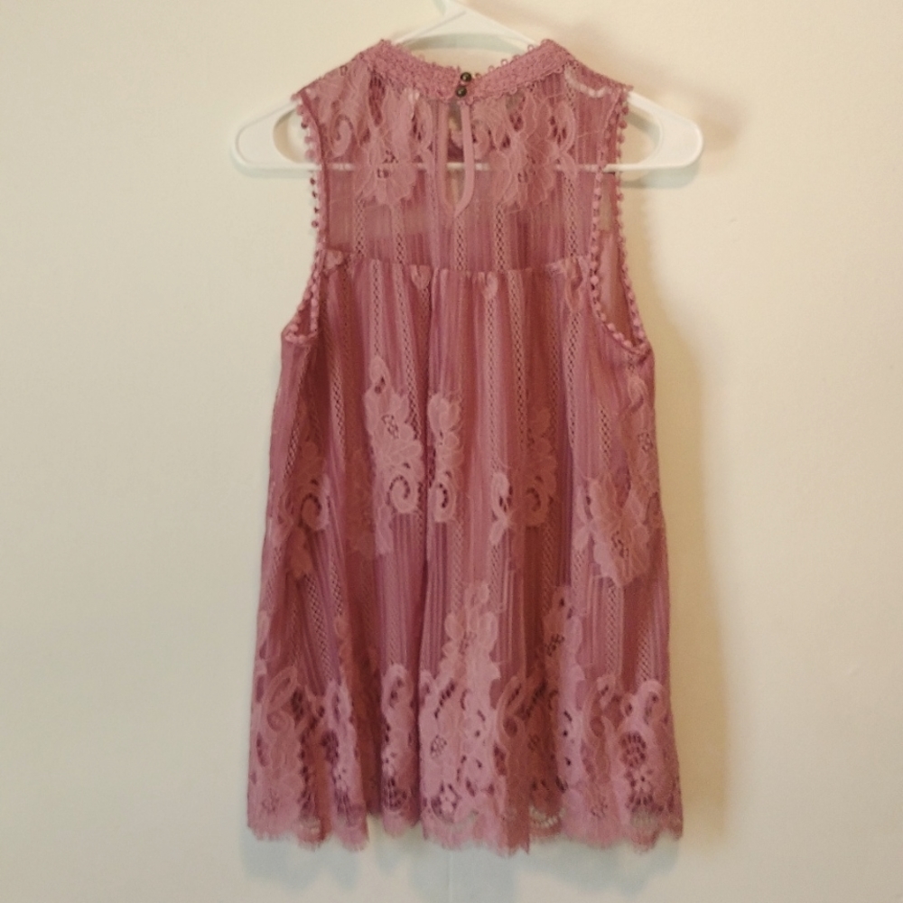Xhilaration top size M